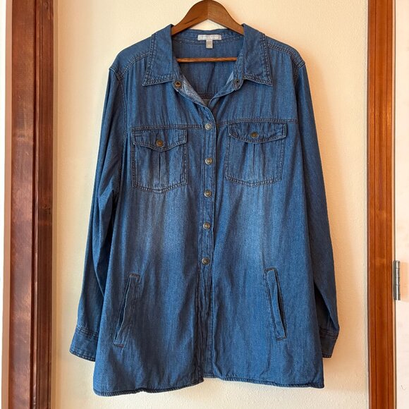 Woman Within Tops - EUC Woman Within Medium Wash Denim Button Down Shirt Jacket Four Pockets Size XL